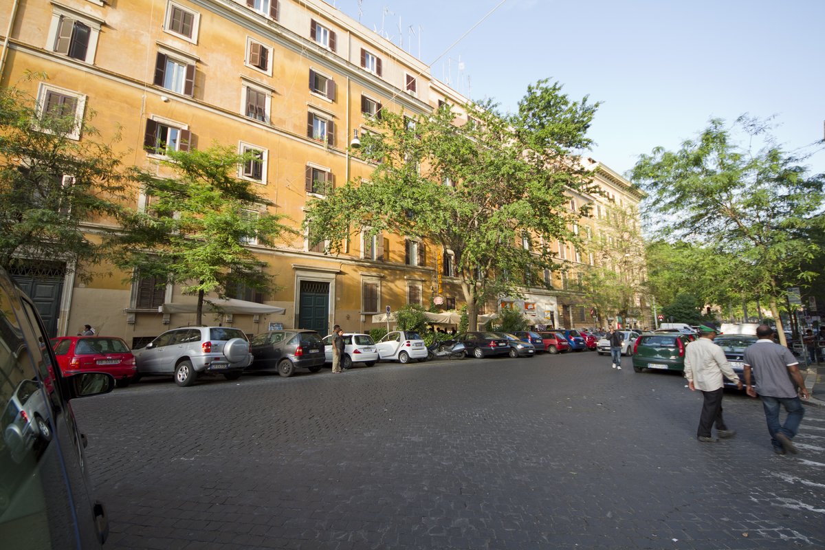 Via Carlo Alberto nel quartiere Esquilino di Roma, dove sorgeva l'osteria che divenne Agata e Romeo